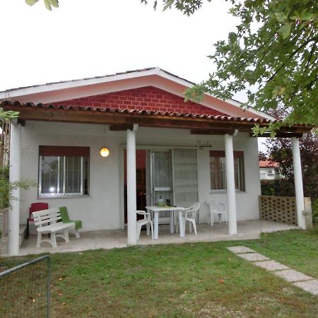 Villa Maila Бибионе Екстериор снимка