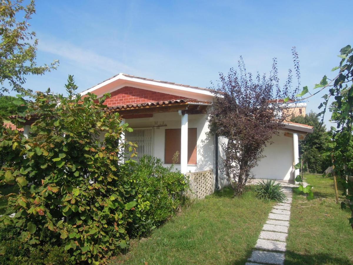 Villa Maila Бибионе Екстериор снимка